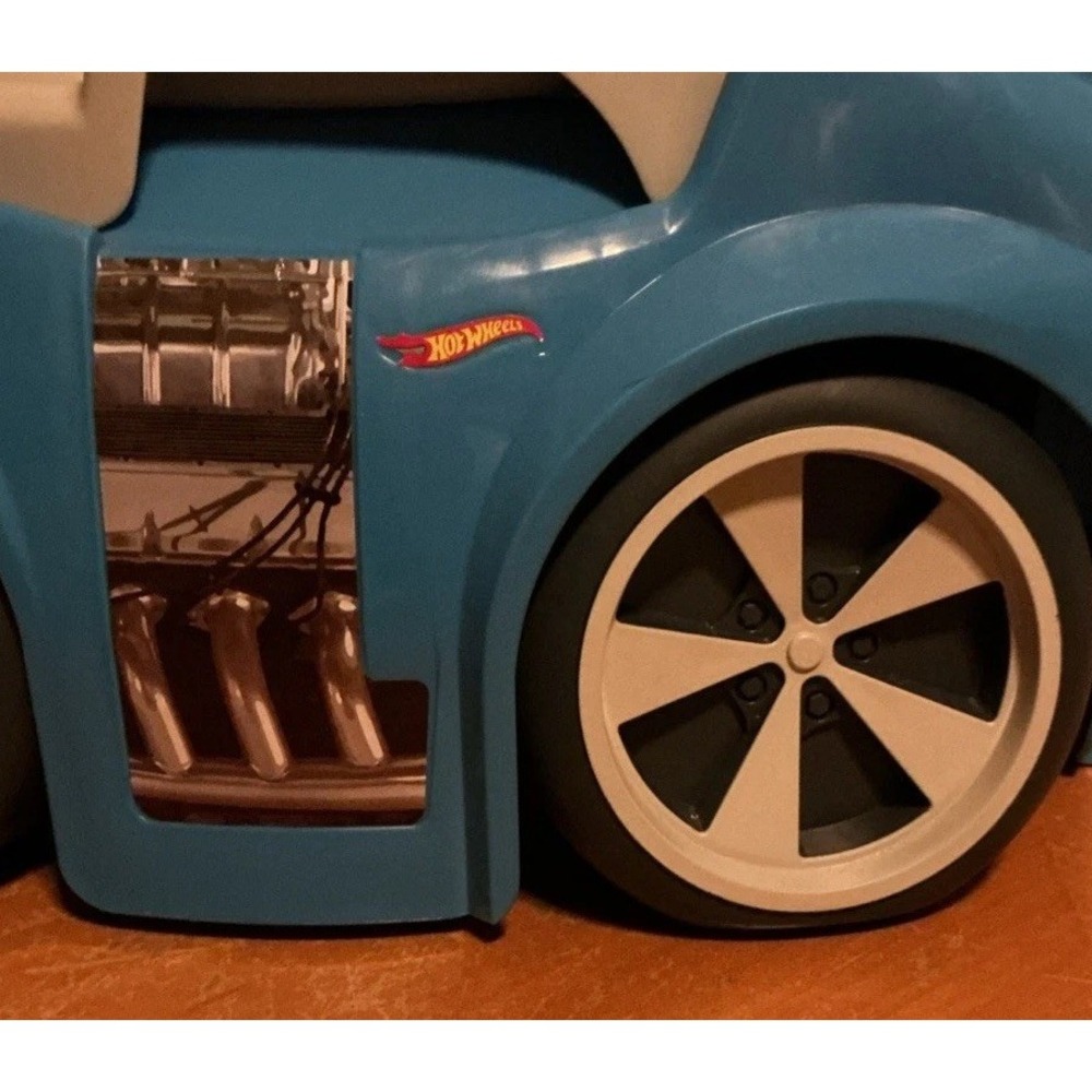 Hot Wheels Blue Race Car Potty Training Toilet Includes Detachable Toddler - Picture 8 of 14
